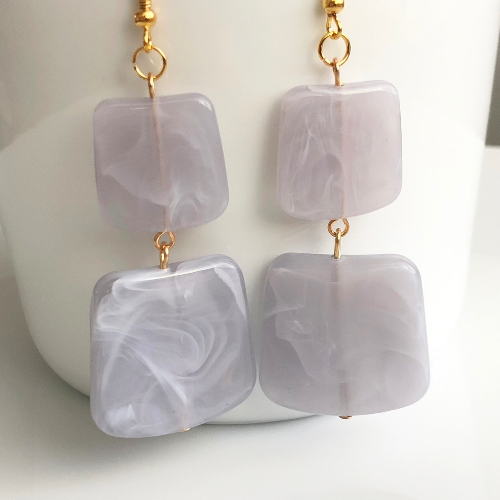 NEW "Temple" Acrylic Square Earrings (white) - Picture 5 of 8